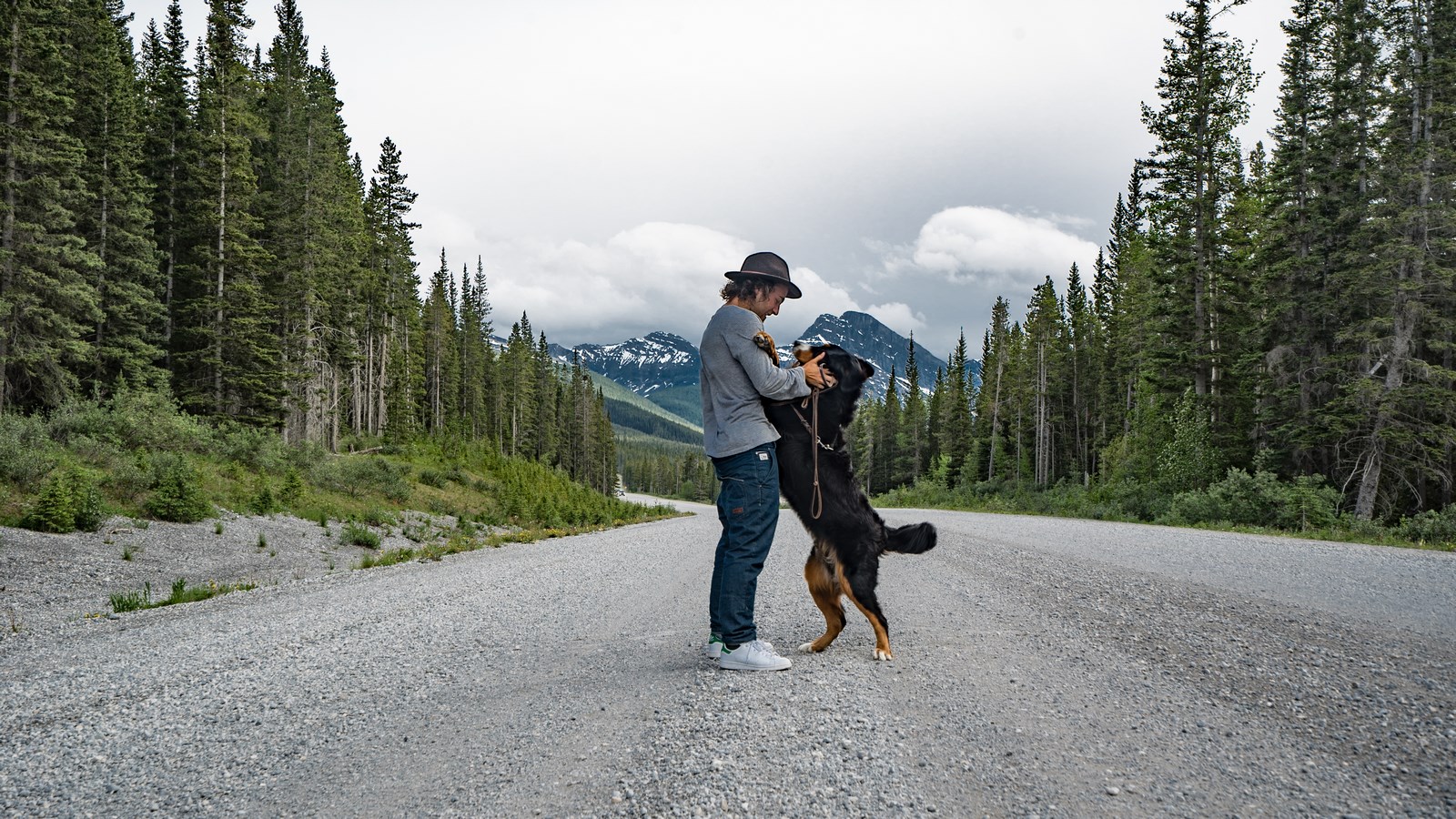 Expedition Happiness